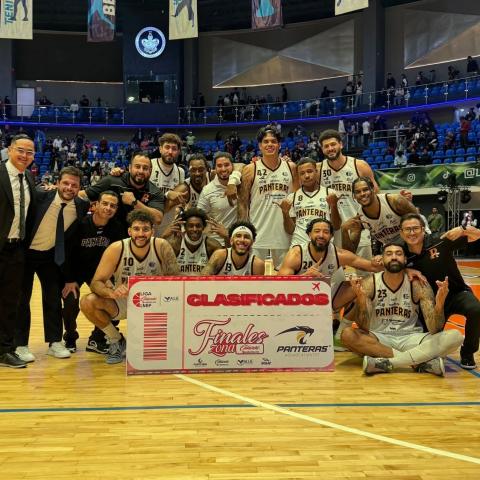 Panteras final de zona