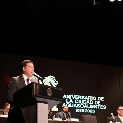 Leo Montañez reafirma convicción por trabajar en Aguascalientes durante el 451 Aniversario de la ciudad