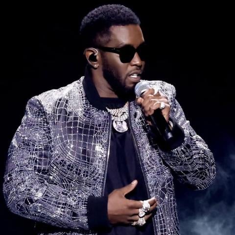 Aislan a Sean “Diddy” Combs tras presuntos tratos preferenciales en prisión 