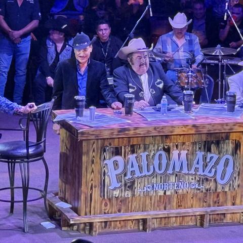 Tres horas de clásicos con el Palomazo Norteño en Aguascalientes 