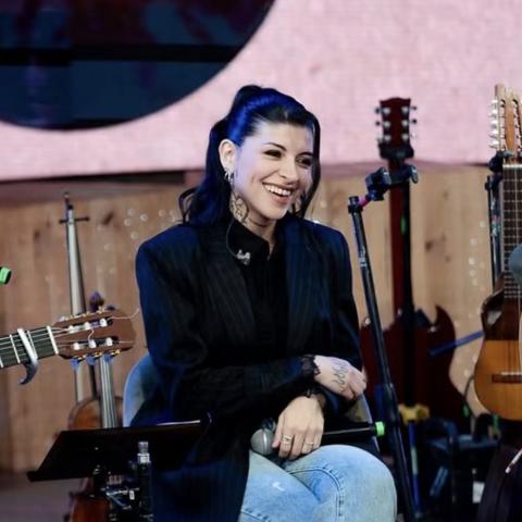 Cazzu habla de su maternidad y recuerda su romance con Christian Nodal