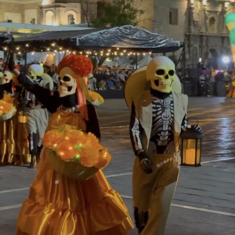 Arranca el Festival Cultural de Calaveras 2026 con un desfile dedicado a José Guadalupe Posada