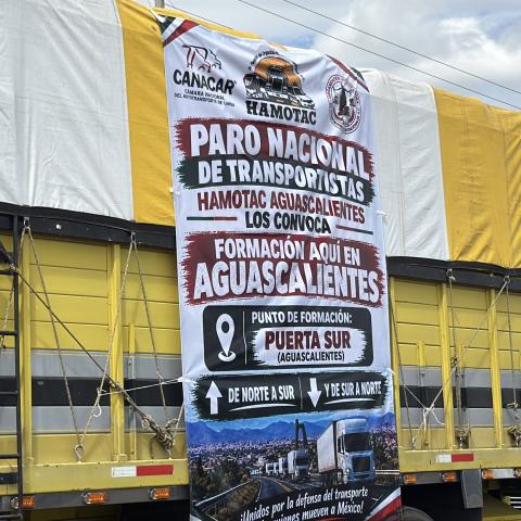 Transportistas de Aguascalientes víctimas de secuestro en el país; sostienen paro indefinido