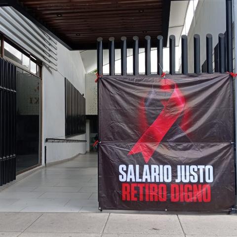 Rechazan trabajadores del IMSS ajuste salarial al 8%; amagan con posibles manifestaciones en Aguascalientes