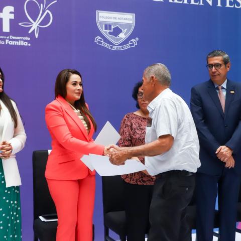 Cuarto Informe de Tere Jiménez: oportunidades para las familias de Aguascalientes