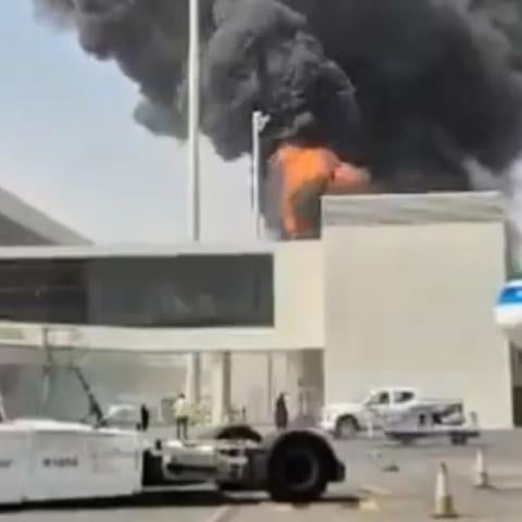 México llama a connacionales a evitar aeropuertos en Arabia Saudita tras ataques