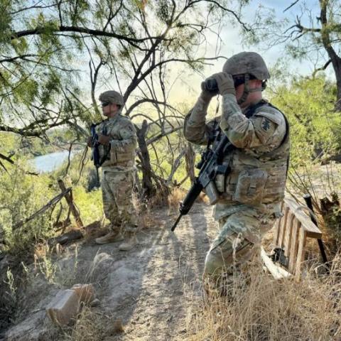EE. UU. despliega 500 militares en frontera con México; Marina anuncia operativo en Tamaulipas