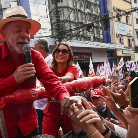 Restricciones en alcance de Lula da Silva en FB e Instagram fueron "errores"; Meta niega boicot contra la izquierda brasileña