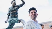 Santos develó estatua de Oribe Peralta