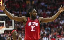 Kenneth Faried llega a Soles