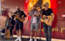 Gipsy Kings tocando en el Cortijo Sevilla