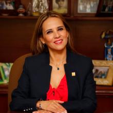 Yesenia Pinzón se proyecta como la primera mujer rectora de la UAA