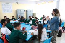 Más de 290 mil estudiantes volverán a clase este lunes