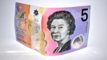 Imagen de la reina Isabel II en billetes será reemplazada 