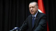 Presidente de Turquía pide perdón ante lentas labores socorristas 