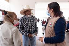 La Auditoría Superior de la Federación (ASF) presentó su tercera entrega del Informe General Ejecutivo de la Cuenta Pública 2021, donde se señalaron diversas irregularidades en los programas sociales del gobierno de Andrés Manuel López Obrador.  Las observaciones incluyen pagos duplicados, falta de documentación comprobatoria, pagos a beneficiarios fallecidos y posibles "pagos por marcha". La ASF detectó que en el programa "Pensión para el Bienestar de las Personas con Discapacidad Permanente" faltaba docum