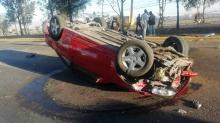 Las autoridades de vialidad confirman que el conductor no sufrió lesiones y el saldo es solo en daños materiales