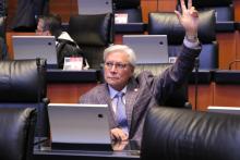 Jaime Bonilla se cambia de la bancada de Morena en el Senado a la del Partido del Trabajo 