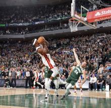 Bucks 126-128 Heat