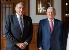 Adán Augusto desmiente desmayo de López Obrador