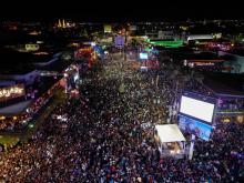 Aún no empezaba la FNSM y ya había 100 mil personas en el perímetro ferial