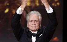 Michael Douglas recibe premio especial 