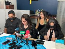 Padres de familia desmienten a la UAA, y exigen se atiendan casos de acoso