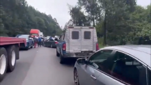 [Video] Denuncian asalto masivo en autopista Puebla-Orizaba