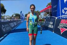 Kenia Villalobos sube al podio en Mundial de Paratriatlón