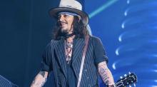 Cancelan concierto de Johnny Depp tras encontrarlo inconsciente en un hotel 