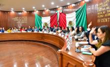 Nombran a Jesús Vallín director de MIAA. Regidores señalan falta de experiencia.