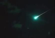 Bólido ingresa a la atmósfera e ilumina el cielo de Colima, Jalisco y Michoacán