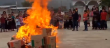 Denuncian segunda quema de libros de texto gratuitos en Chiapas
