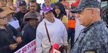 "¡Quiero a mi hijo!", padres de jóvenes desaparecidos en Zacatecas bloquean carretera
