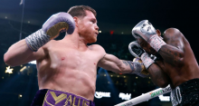 Canelo derrota a Charlo