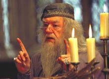 ¡Alzar sus varitas al cielo! Fallece Michael Gambon, actor que interpretó a Dumbledore en Harry Potter