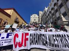 Protestan en Guanajuato contra la extinción de fideicomisos del Poder Judicial