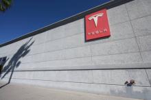 Elon Musk posterga construcción de planta Tesla en Nuevo León