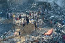 Más de 80 muertos en ataques a campo de refugiados en Gaza