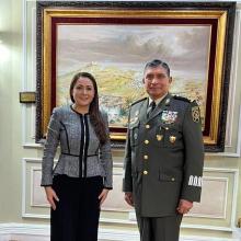 Se reúne Tere Jiménez con secretario de la Defensa; acuerdan más terrenos para el Ejército