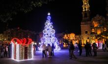Iluminación y adornos navideños del centro costarán 3 millones de pesos
