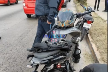 Motos