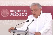 Artículo 19 condena la exposición de datos personales de periodista por parte de AMLO