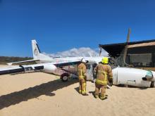 Avioneta se desploma en Puerto Escondido, Oaxaca: hay un muerto