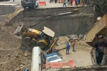 Colapso de puente vehicular en construcción en San Luis Potosí deja tres heridos