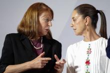 Tatiana Clouthier y Claudia Sheinbaum.