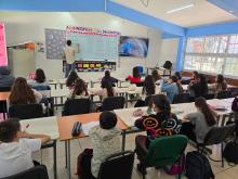 Clases de idiomas, gobierno del estado. 