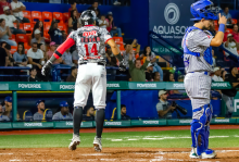 Sultanes 4-5 Rieleros