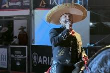 Leonardo Aguilar y Diego Herrera presentaron "Dos tipos de a caballo" en Aguascalientes