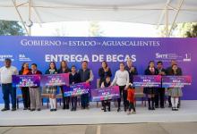 Entrega de becas 